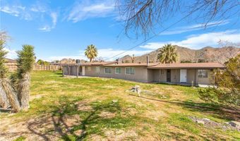 15944 Wintun Rd, Apple Valley, CA 92307
