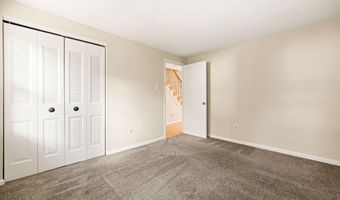 156 N BEDFORD St B, Arlington, VA 22201