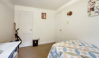 119 Falvey St, Bangor, ME 04401