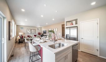 22242 E 38th Pl, Aurora, CO 80019