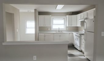 20 OAK St 2, Bayonne, NJ 07002