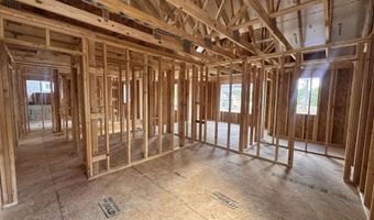 428 Redwater Trl 596, Aberdeen, NC 28315