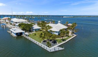 140 Bay Hbr, Aransas Pass, TX 78336
