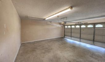 250 CHILDMARK Dr, Albertville, AL 35950