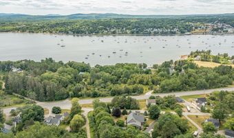 48 Old Searsport Ave, Belfast, ME 04915