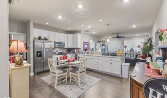 914 Ridge Rock Ln, Bargersville, IN 46106