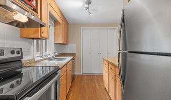 28 Harris St 2, Acton, MA 01720