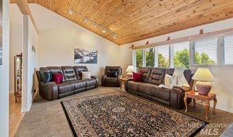 2064 S Stone Ridge Way, Boise, ID 83712