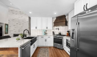 501 N LONGMORE St, Chandler, AZ 85224