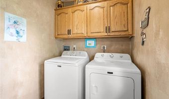 1605 22nd Ave SW, Austin, MN 55912