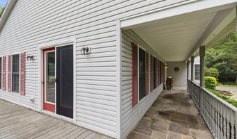 24674 PEACH ORCHARD Ln, Aldie, VA 20105