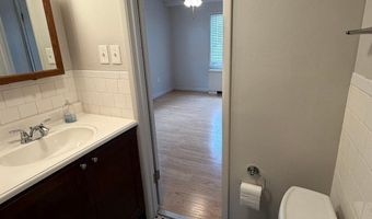4513 ROMLON St 104, Beltsville, MD 20705