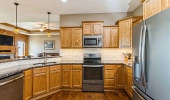 3205 Fieldstone Ct SE, Altoona, IA 50009