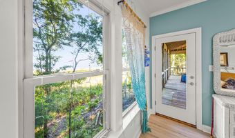 452 Indian Bluff Dr, Arapahoe, NC 28510