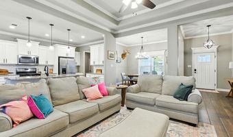 4046 Hampton Dr, Benton, AR 72019
