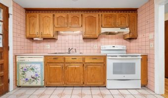 110 Coles Rd, Cromwell, CT 06416