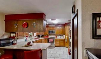 Spacious 4-Bedroom Home on 2.38 Acres with Country Charm, Ardmore, OK 73401
