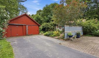 158 Ten Rod Rd, Exeter, RI 02822