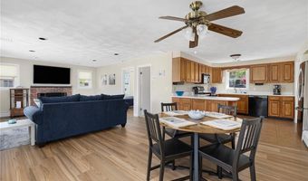 106 N River Dr, Narragansett, RI 02882