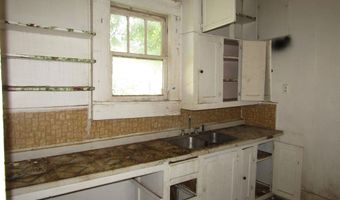 404 S Tenth St, Artesia, NM 88210