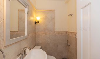 1221 S AUSTIN St, Amarillo, TX 79102
