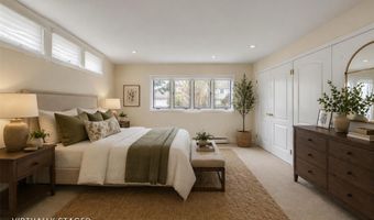 76 Parkview Dr, Albertson, NY 11507