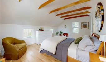 129 Cedar Ave, East Providence, RI 02915