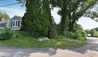 32 Harrington Dr, Johnston, RI 02919