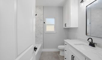 741 S 10th St, Aransas Pass, TX 78336