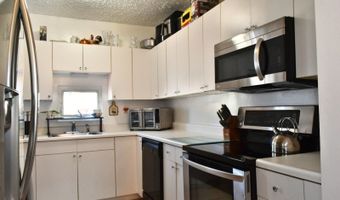 170 Bray Ave, Middletown, NJ 07748