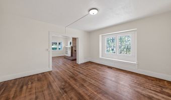 412 AZALEA GLEN Rd, Azalea, OR 97410