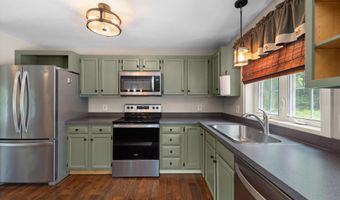 222 Upper Birch Dr, Bristol, NH 03222