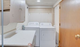 222 N 1st St, Arkansas City, KS 67005