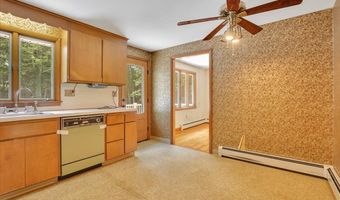 16 Rosewood Ln, Bolton, CT 06043