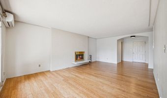 1400 SE LAVA Dr 6, Milwaukie, OR 97222