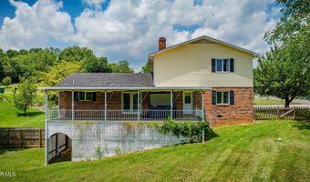17304 Mary Lee Dr, Abingdon, VA 24210