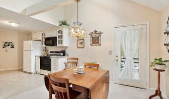 3 Chandler Dr 3, Atkinson, NH 03811