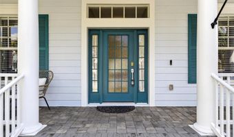 526 ISLEBAY Dr, Apollo Beach, FL 33572