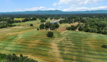 21077 Dodson Ln, Anderson, CA 96007