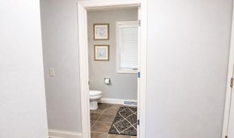 4801 N BENVIEW Ct, Appleton, WI 54913