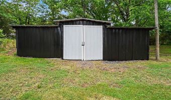 735 Danwood St, Asheboro, NC 27205