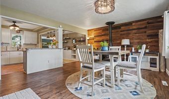 1223 Aurora Hill Dr, Aurora, OH 44202