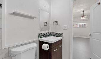 2419 Lead Ave SE, Albuquerque, NM 87106
