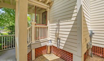 110 Coosaw Club Dr, Beaufort, SC 29907