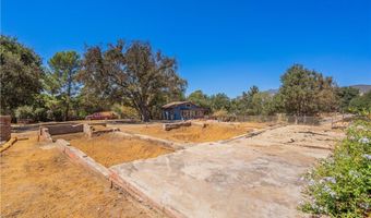 3430 Chaney Trl, Altadena, CA 91001