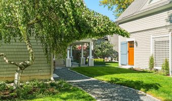 11 Grason Ln, Bar Harbor, ME 04609