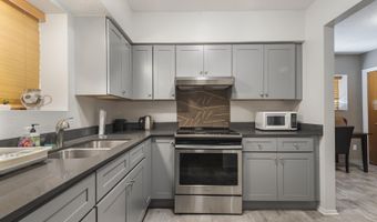 215 Carlisle Blvd NE, Albuquerque, NM 87106
