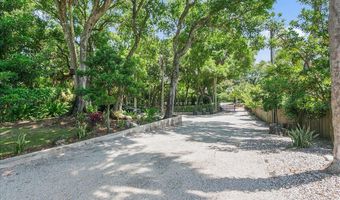 2446 SEMINOLE Rd, Atlantic Beach, FL 32233