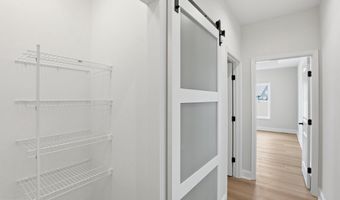 6 PREAKNESS Dr, Berlin, MD 21811