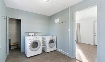 211 Commercial St, Arlington, WI 53911